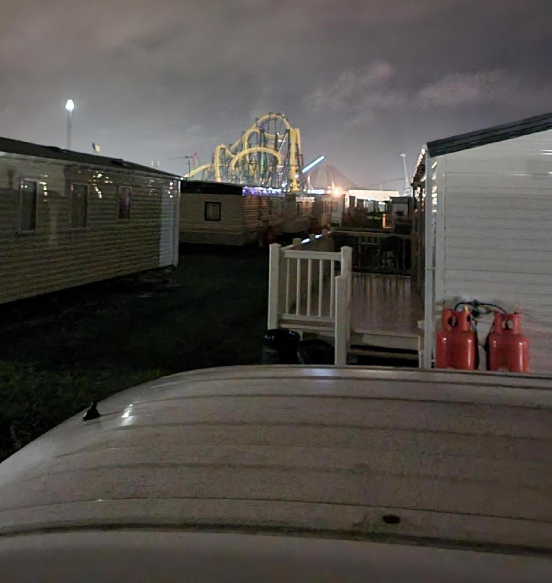 Ferienwohnung Lovely Caravan At Ingoldmells Just Behind Sealands Exterior foto